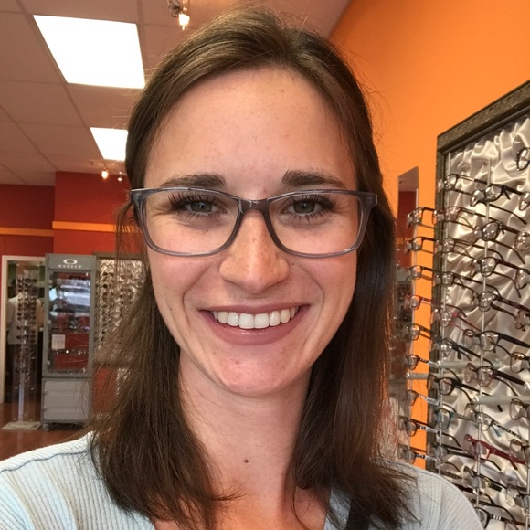 Meet your Posher, Ashtyn - Picture 1 of 1